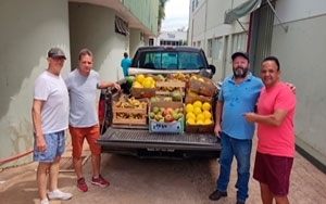 Assary e empresas parceiras fazem doação de frutas