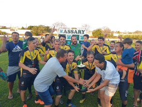 TAPEÇARIA DO EFINHO/ALHO E SAL/KOREA BURGUER É CAMPEÃO NO QUARENTÃO